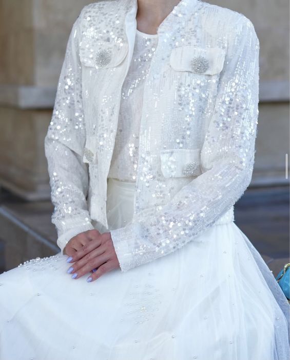 тройка Lusabitovna