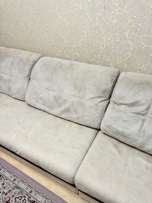 Б/у диван 3 метра