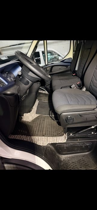 Inchiriaza duba masina craiova rent a car