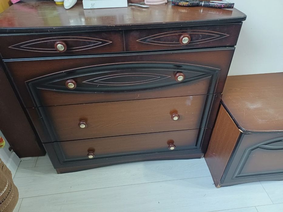 Продам б/у мебель в хорошем состоянии