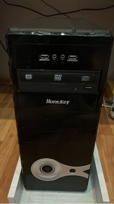 Офисный компьютер