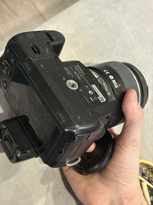 Sony A35 фотоаппарат