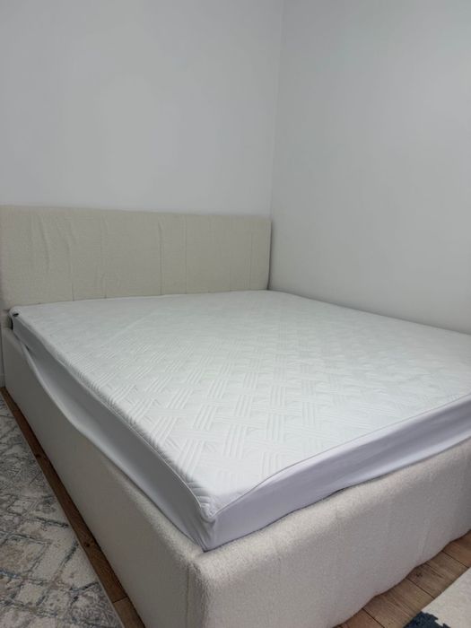 Продам срочно кровать двухспальный