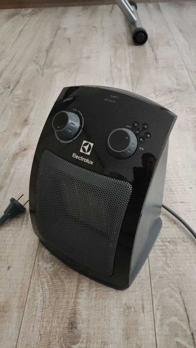 Тепловентилятор Electrolux EFH-C-5115 черный