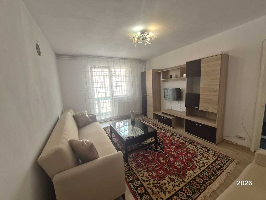 Proprietar – inchiriez 2 camere zona M. Viteazu - liniștit