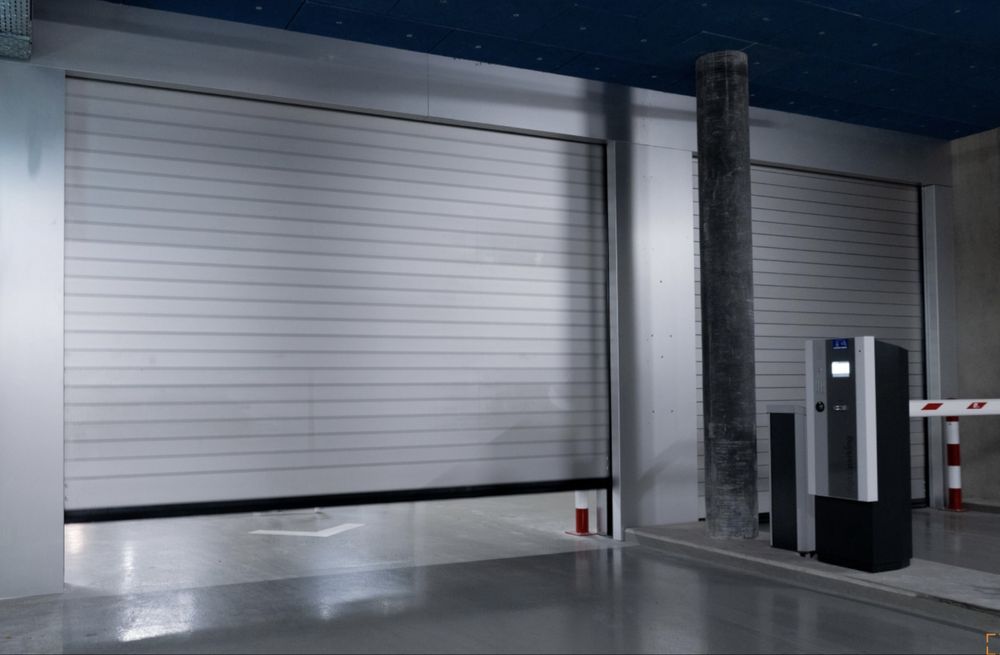 Скоростные автоматические ворота в Паркинг Efaflex (Германия) до 3м/с