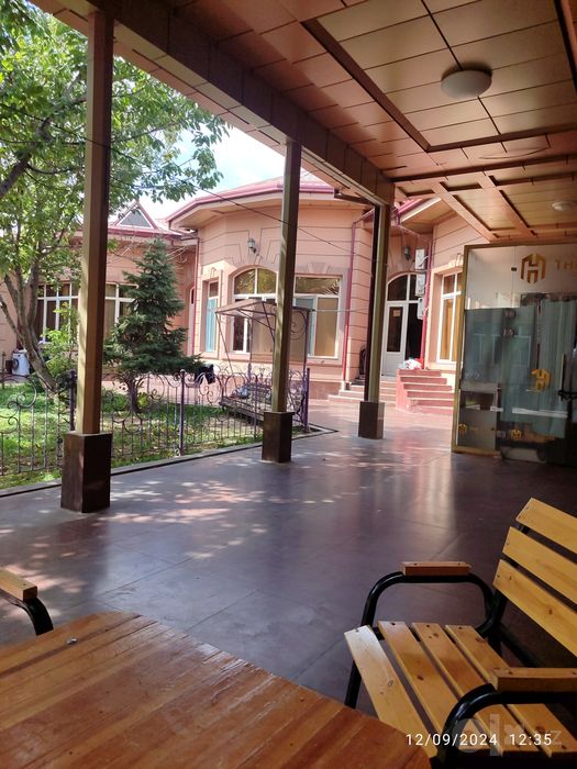 Uchtepa hokimiyat oldida hostel ijaraga bor