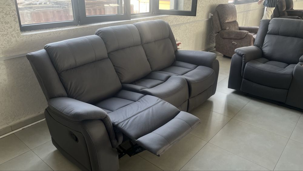 Диван с атаманкой подлокотник с подстаканиками