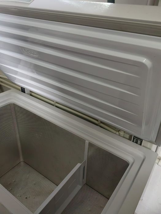 Lada frigorifica arctic