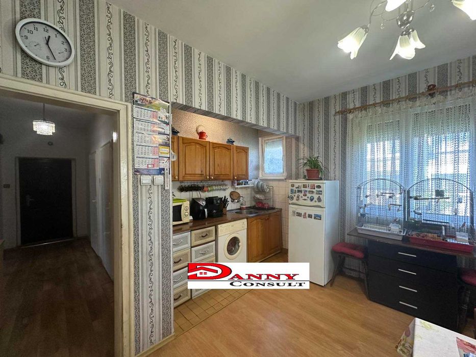 Продава се Тристаен апартамент в Велико Търново, Акация - 85 кв.м за 1412 €/кв.м - Снимка #8