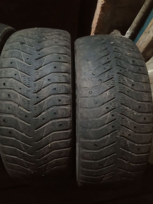 Продам резину R17 215:55