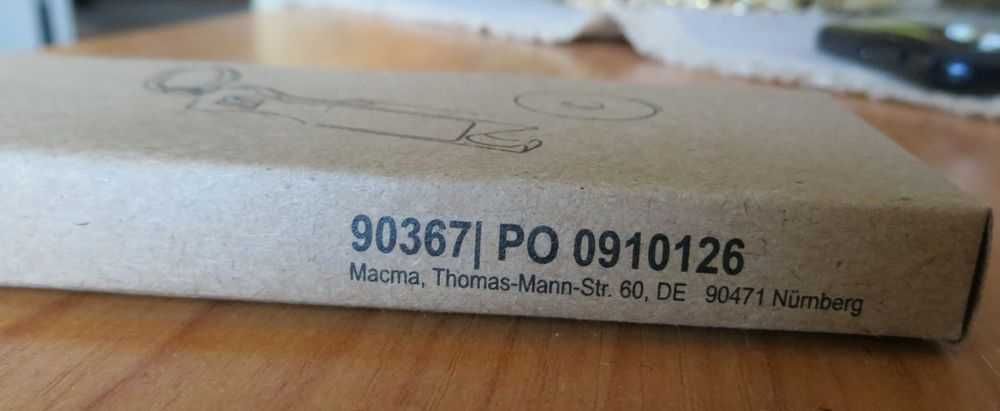 Breloc metalic cu fisa pt cărucior supermarket si deschizator sticle