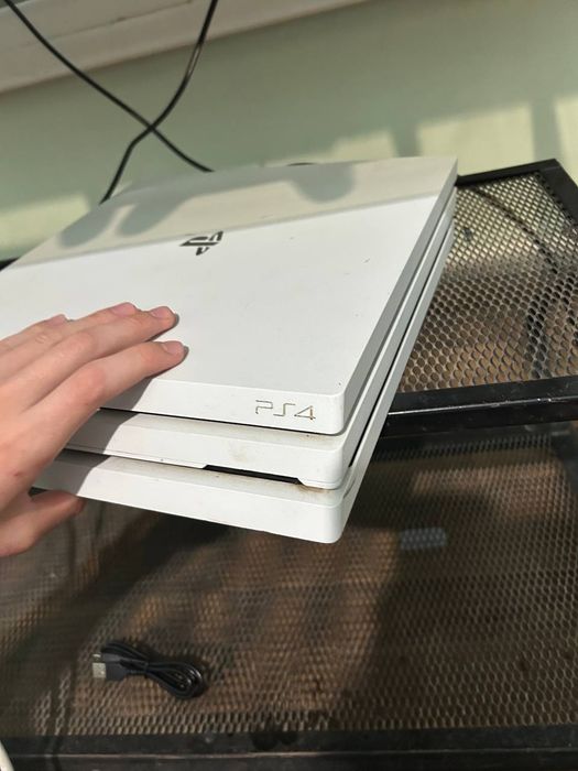 Ps 4 Pro!! Новый