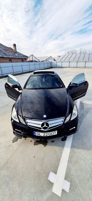 Mercedes E250 coupe