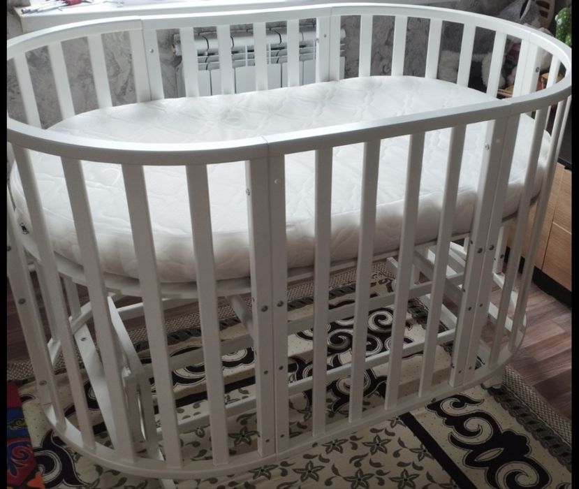 отдам бесплатно кровать манеж