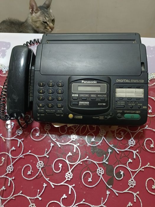 Продаю факс Panasonic