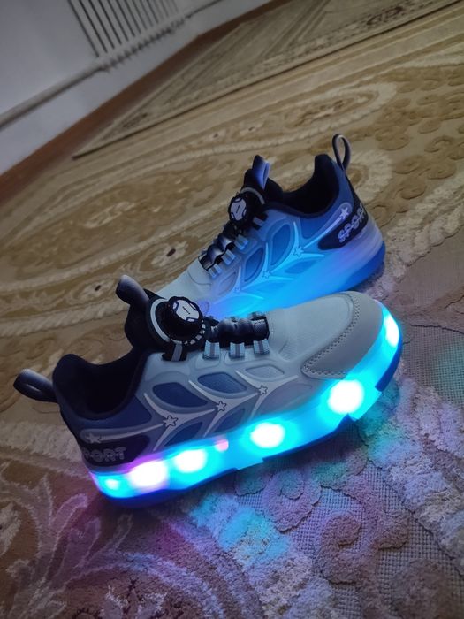 Продам роликовый Крассовки