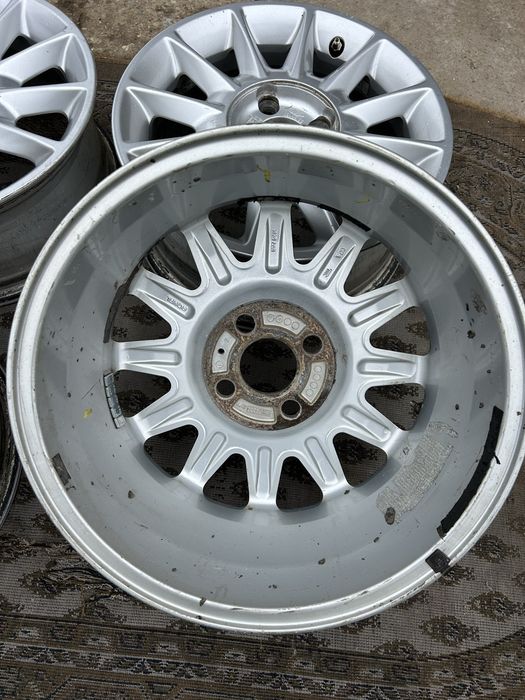 4x108 16 ски  orginalni ford