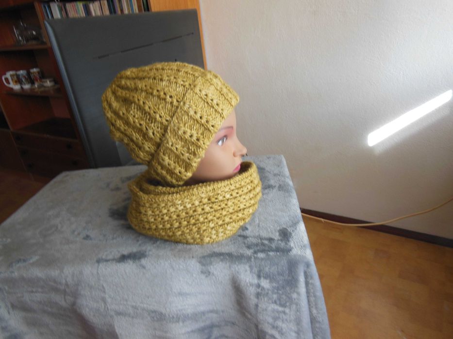 Вълнени дебели ШАПКИ