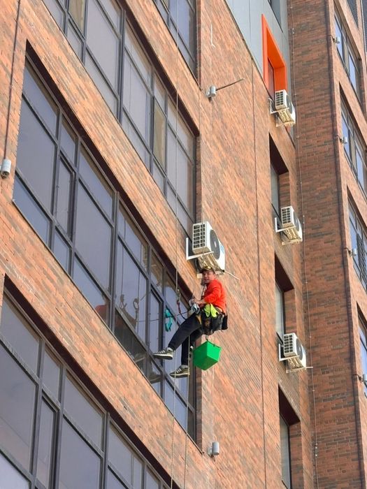 Мойка, чистка окон