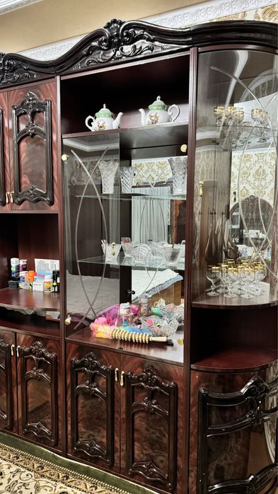 Сервант (стенка) для гостиной