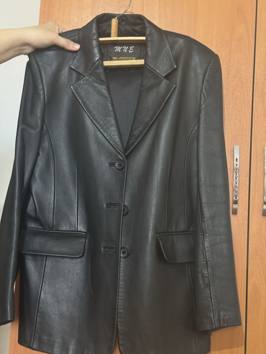 Продам кожаный пиджак