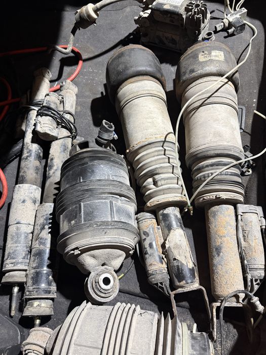 Въздушно окачване W211 седан