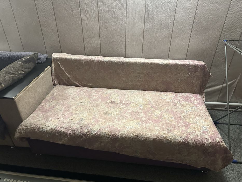 Диван и кресло бесплатно