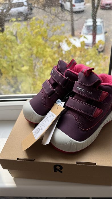 Ботинки от бренда Reima