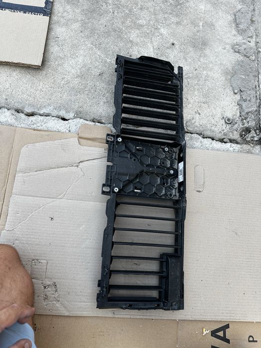 Grilă activă mercedes s class w223.cod:A2235006200.