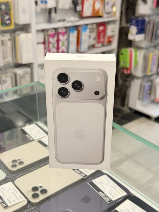 Apple iPhone 17 Pro 512GB Silver Чисто Нов!