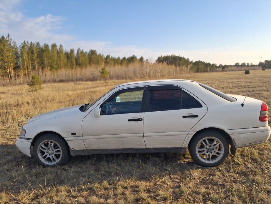 Продам машину на ходу