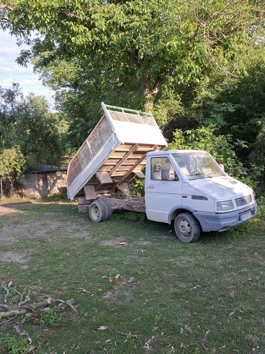 Camioneta IVECO de vânzare