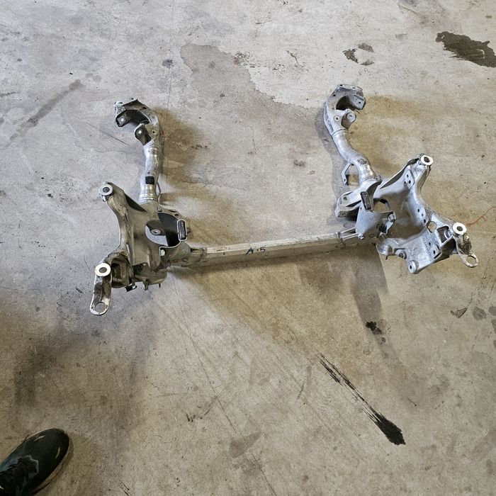 Преден мост ауди а5 а4 8T0.399.315H