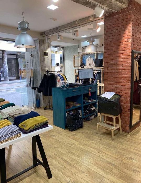 Дава се под наем Магазин в София, Център - 80 кв.м за 2000 € - Снимка #3