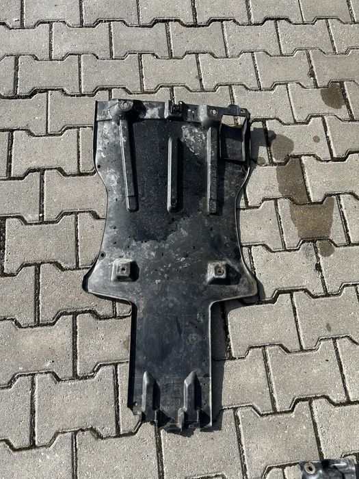 Scut motor Touareg / Scut cutie Touareg 7l