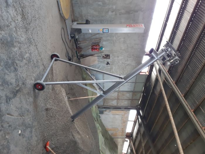 Зърнотоварачи и редлери