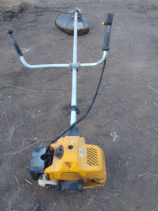 Мотопомпа, бензиновый триммер, орақ