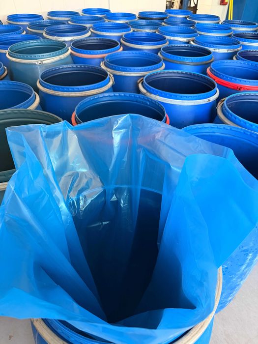 чувал, чували - 100/150 см - полиетилен. Тегло около 250 г/брой. В пакет по 50 бр.