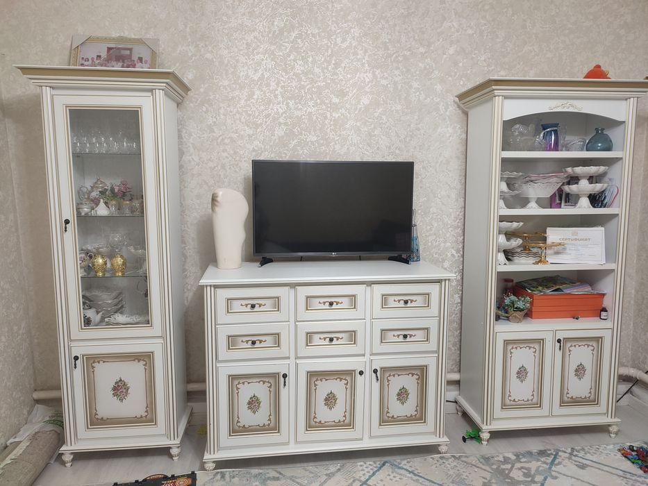 Горка для гостинной