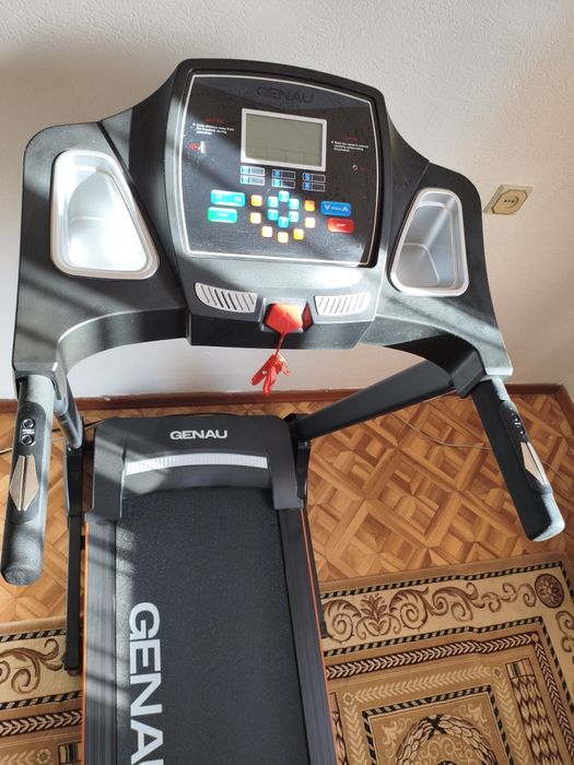 Беговая дорожка Genau TR50