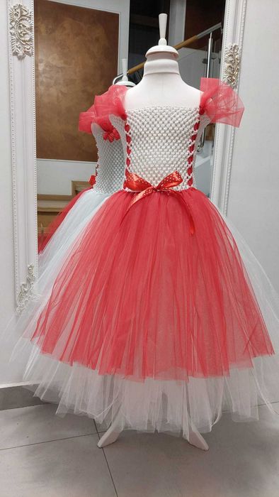 Rochit TUTU popular Ileana Cosanzeana Fata Mosului Fata Babei serbare