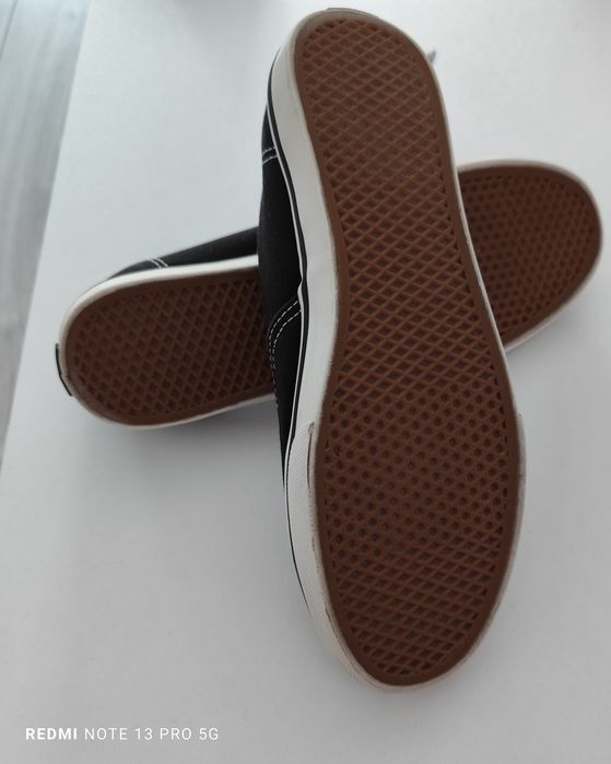 Teneși Vans mărime 39