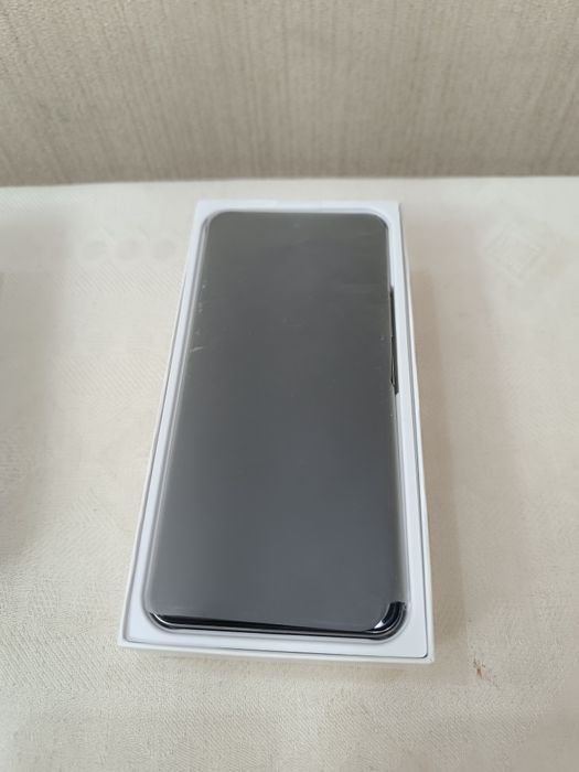 Продам смартфон VIVO W300