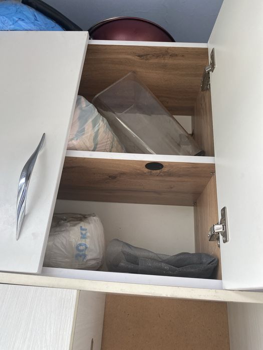 Продаю шкафы срочно