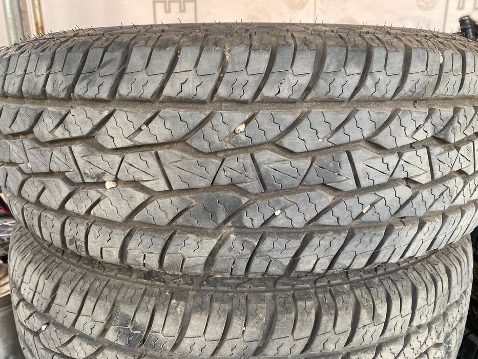 Продам шины MAXXIS AT 771 235/70/R16