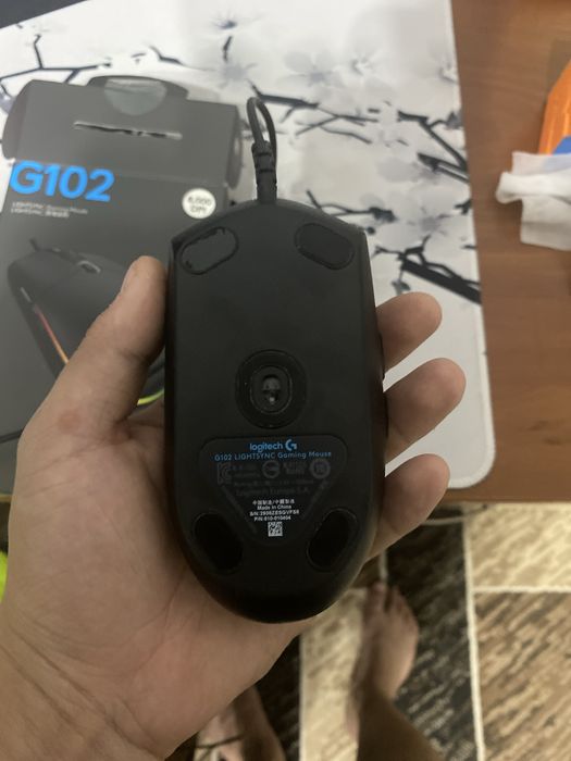 Продам игровую мышь logitech g102