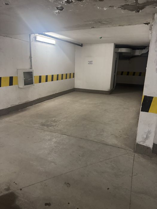 Дава се под наем Гараж / Паркомясто в София, Витоша - 20 кв.м за 99.45 € - Снимка #3