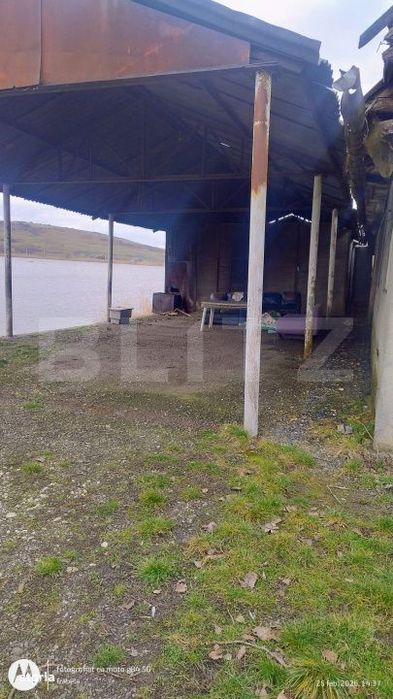 Oportunitate investitionala-Proprietate cu lac privat in Geaca