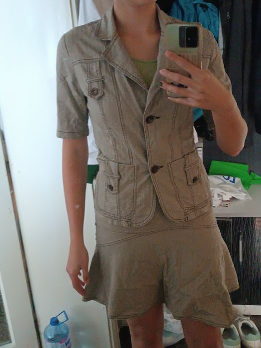 Елегантен комплект - блейзер и поличка